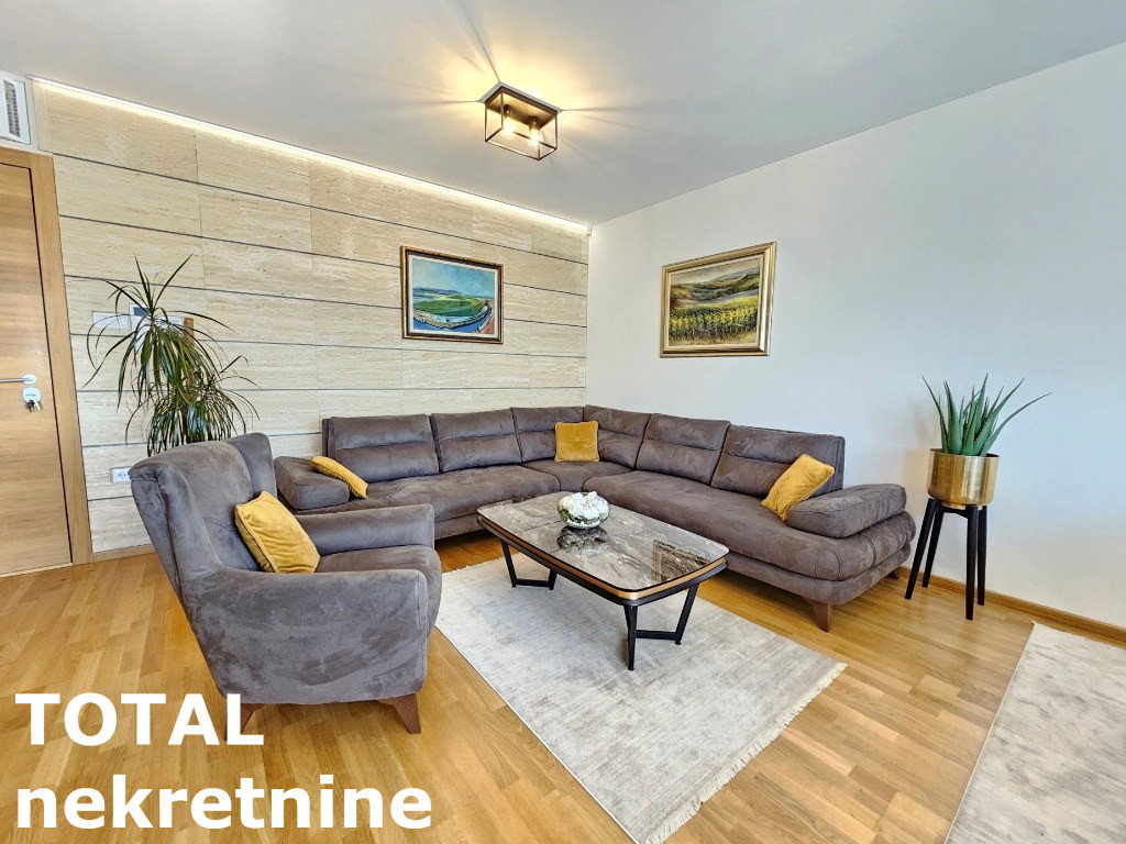 Stan Prodaja Novi Sad  75 m2