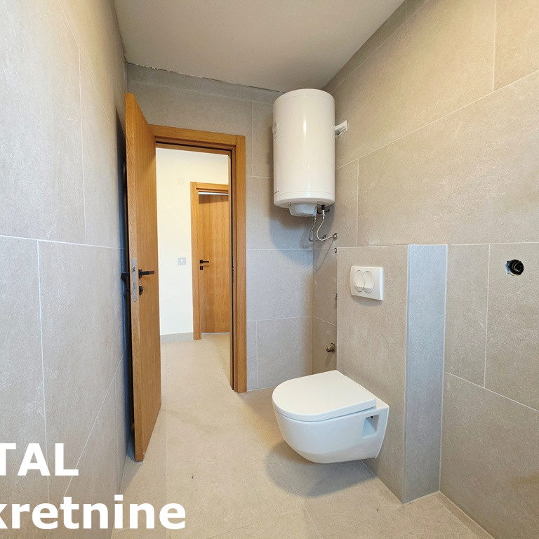 Trosoban stan na prodaju, Sremska Kamenica, Novi Sad, 81m², 220.000 €