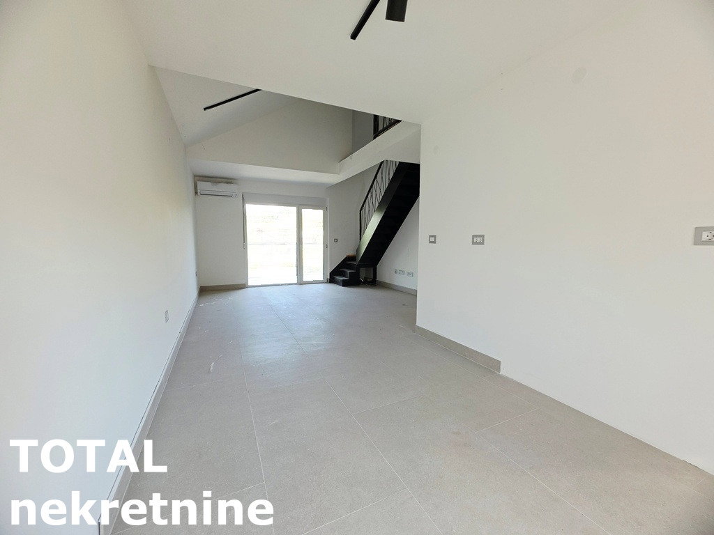 Stan Prodaja Novi Sad  81 m2