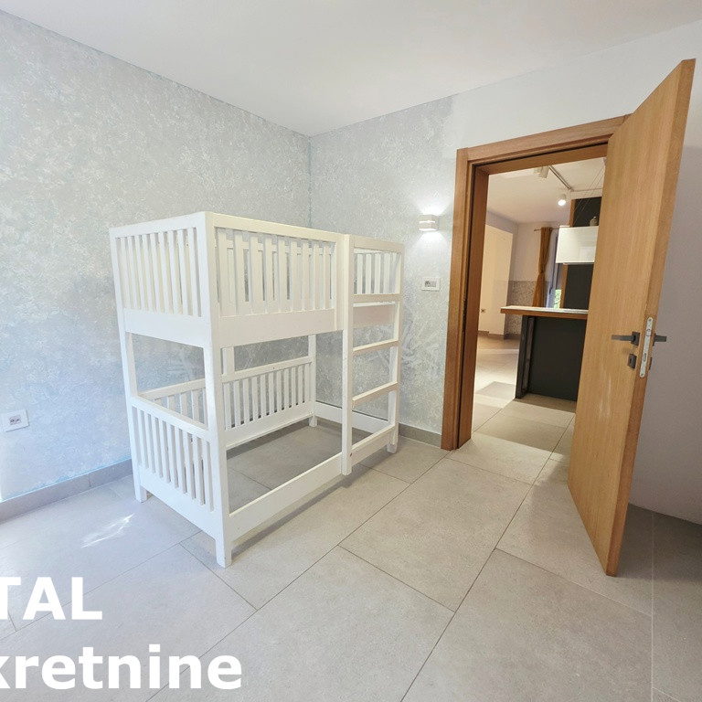 Trosoban stan na prodaju, Sremska Kamenica, Novi Sad, 77m², 200.000 €