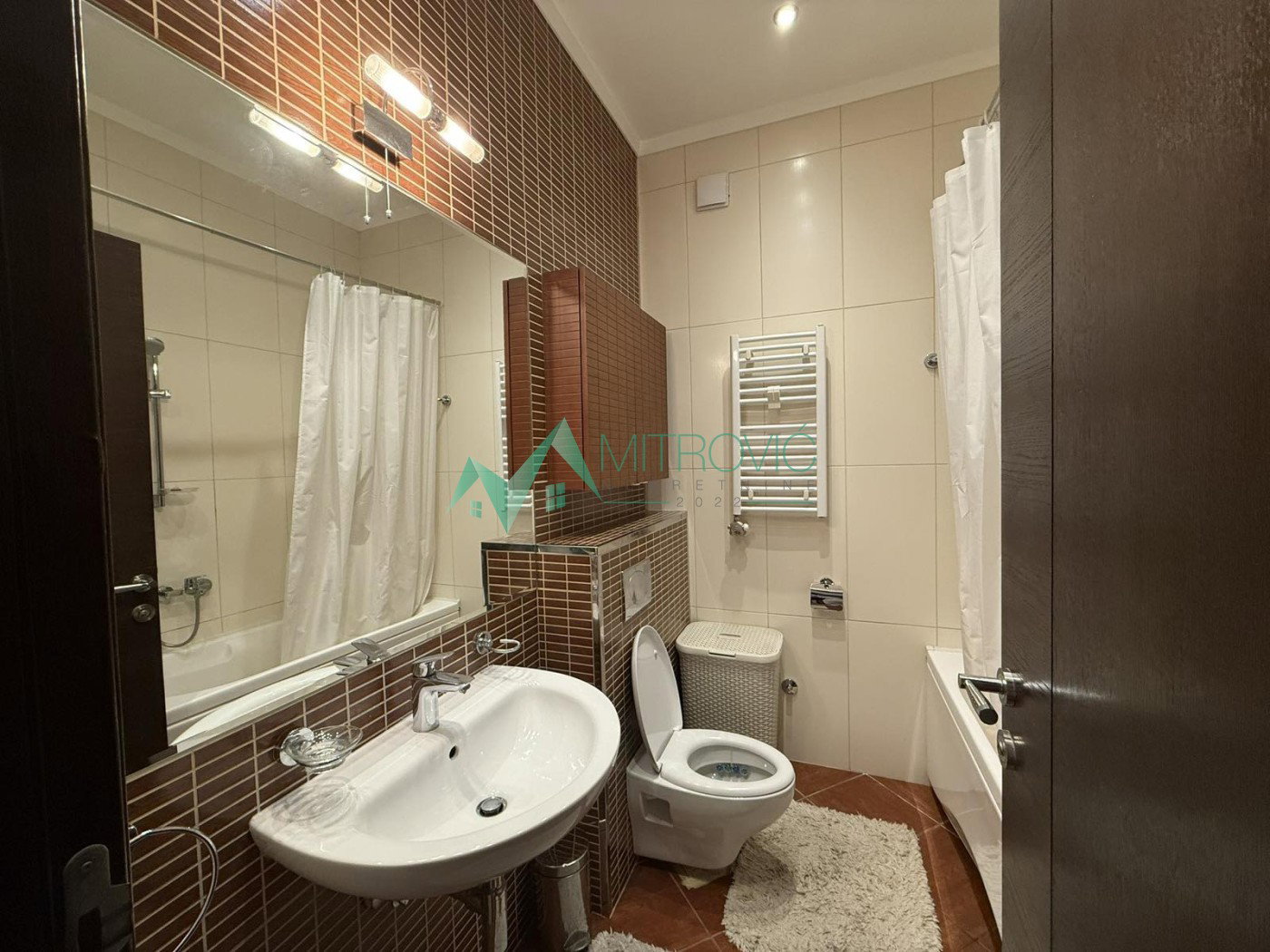 stanovi-3-re-bulevar-osloboDJenja-1004668-cwuxp Trosoban stan na prodaju, Bulevar Oslobođenja, Novi Sad, 59m², 249.260 €