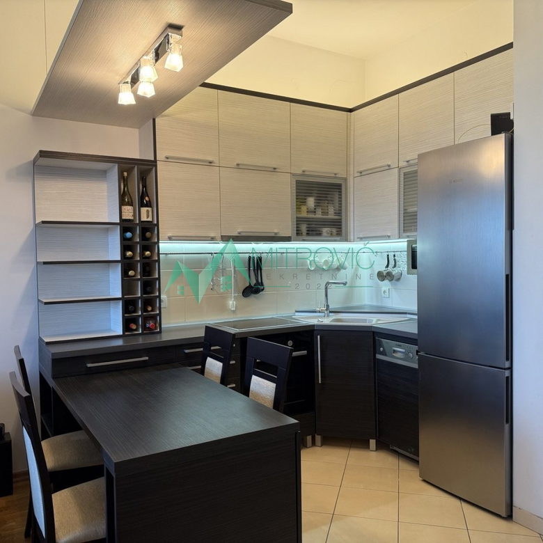 Stan Prodaja Novi Sad  59 m2