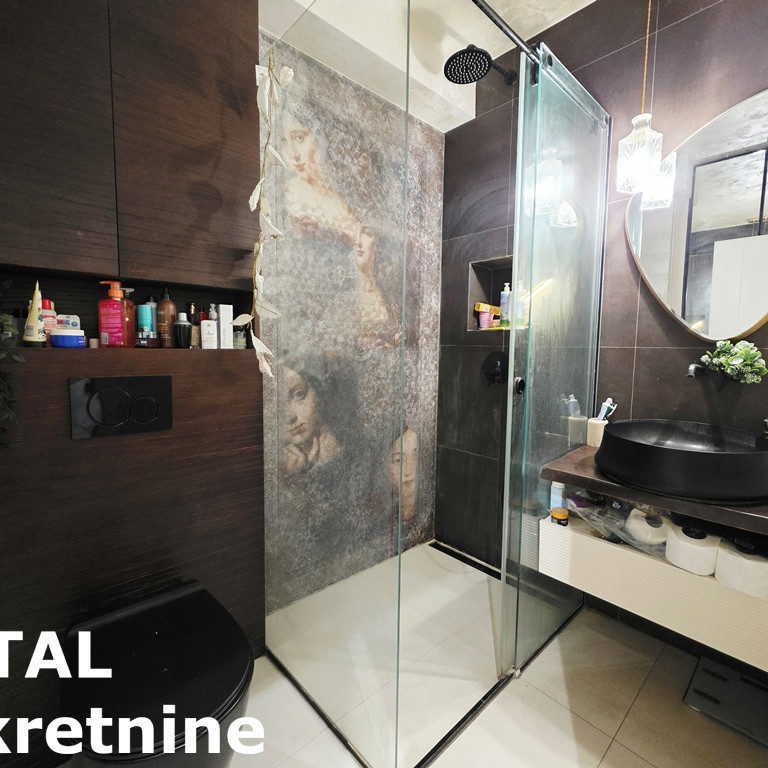 Trosoban stan na prodaju, Centar, Novi Sad, 70m², 260.000 €