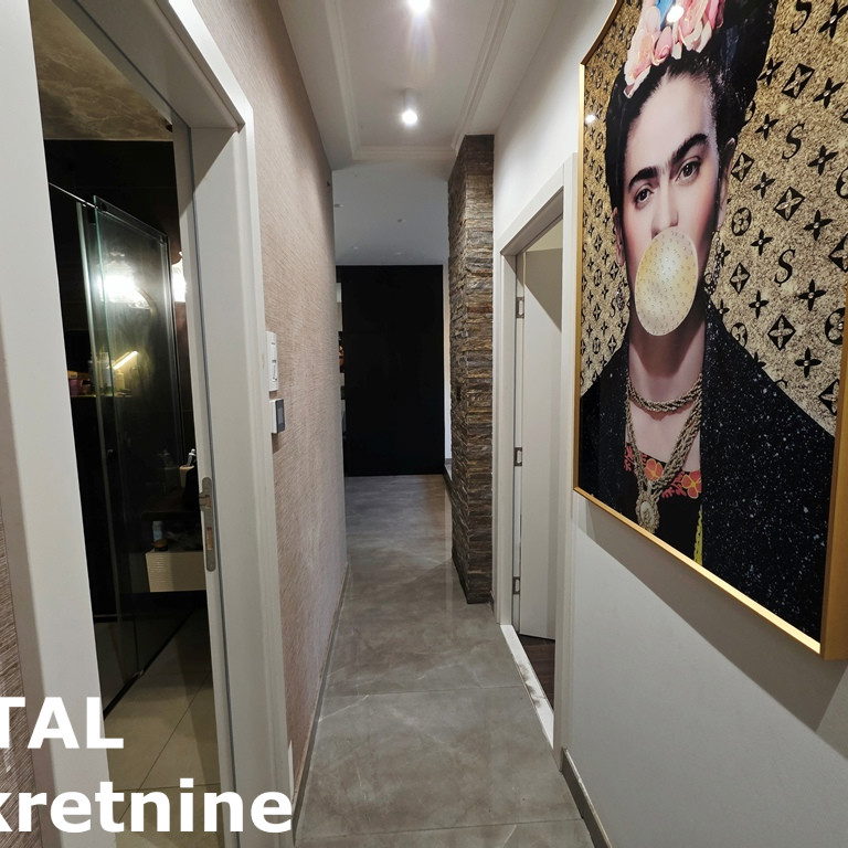 Trosoban stan na prodaju, Centar, Novi Sad, 70m², 260.000 €