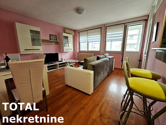 Trosoban stan na prodaju, Liman 2, Novi Sad, 56m², 165.000 €