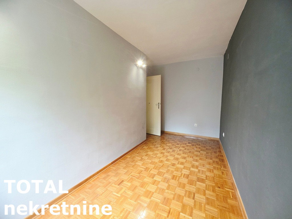 Trosoban stan na prodaju, Bistrica, Novi Sad, 63m², 157.500 €