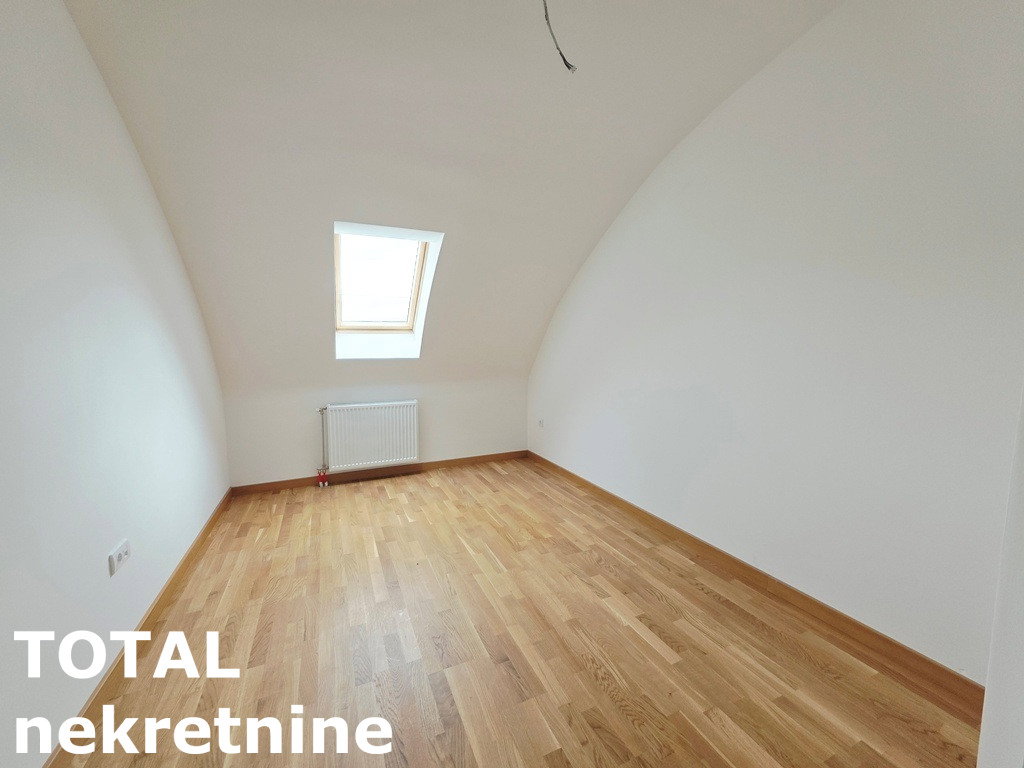 Četvorosoban stan na prodaju, Petrovaradin, Novi Sad, 118m², 251.800 €