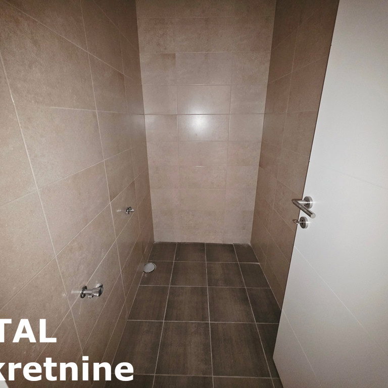 Četvorosoban stan na prodaju, Petrovaradin, Novi Sad, 118m², 251.800 €