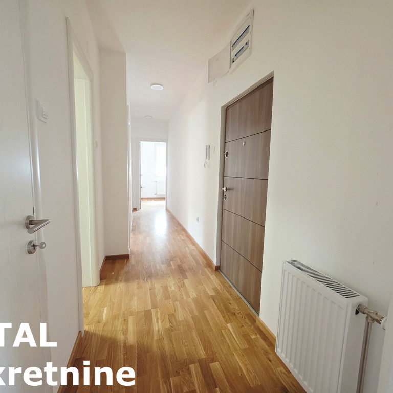 Stan Prodaja Novi Sad  90 m2
