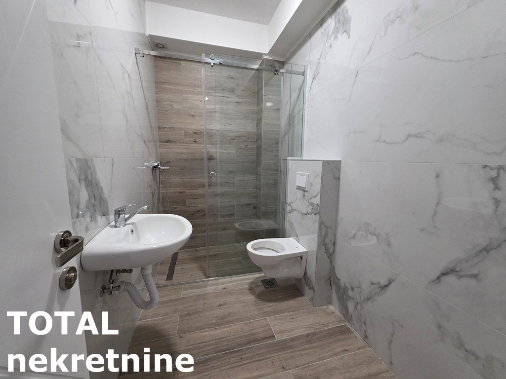 Četvorosoban stan na prodaju, Petrovaradin, Novi Sad, 89m², 160.180 €