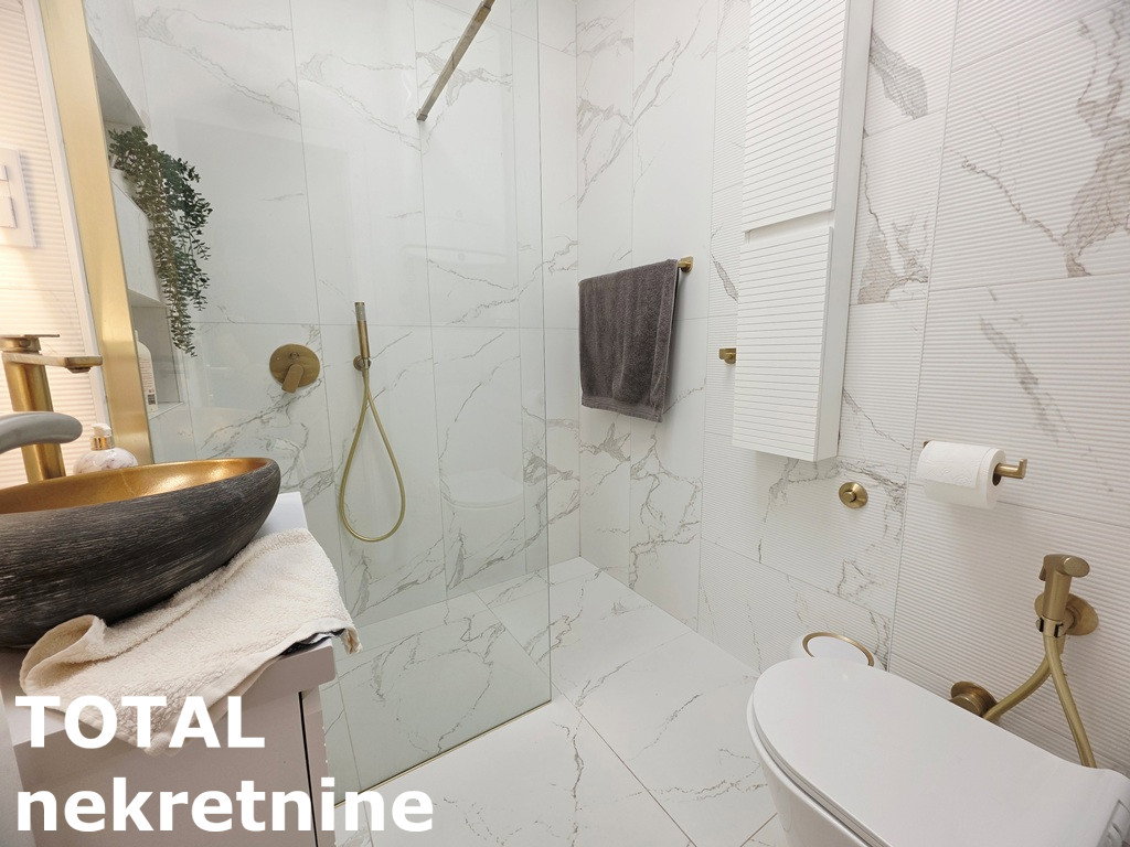 Trosoban stan na prodaju, Centar, Novi Sad, 99m², 310.000 €
