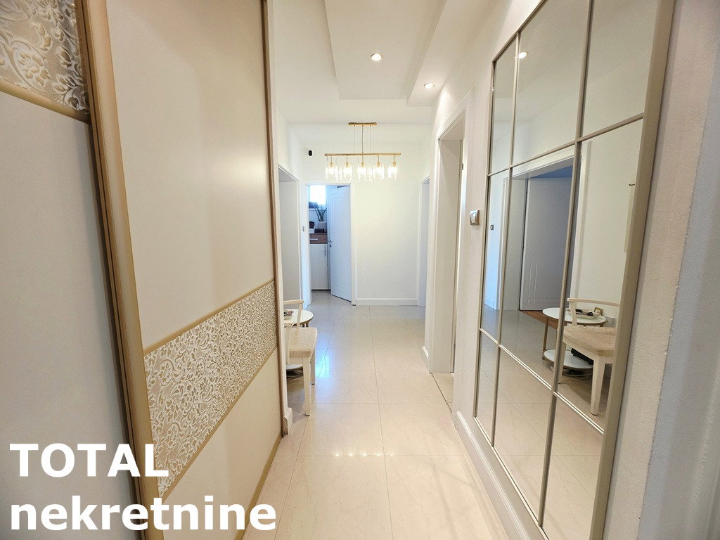 Trosoban stan na prodaju, Centar, Novi Sad, 99m², 310.000 €
