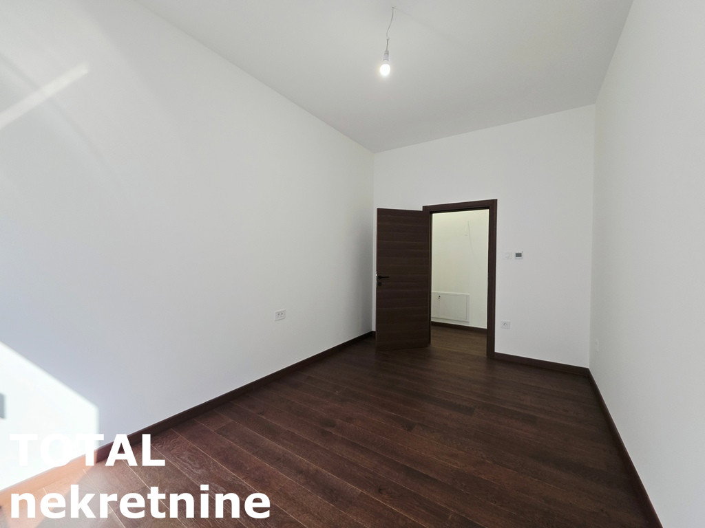 stanovi-4-re-sremska-kamenica-1066258-bpbej Četvorosoban stan na prodaju, Sremska Kamenica, Novi Sad, 140m², 357.000 €