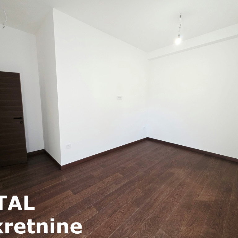 Četvorosoban stan na prodaju, Sremska Kamenica, Novi Sad, 125m², 306.250 €
