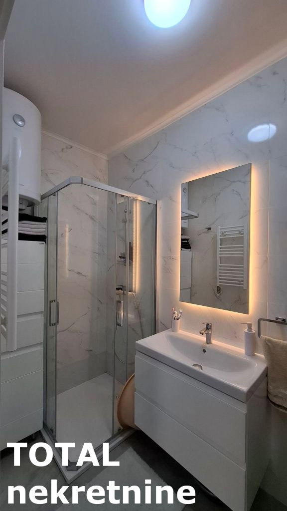 Četvorosoban stan na prodaju, Telep, Novi Sad, 127m², 350.000 €