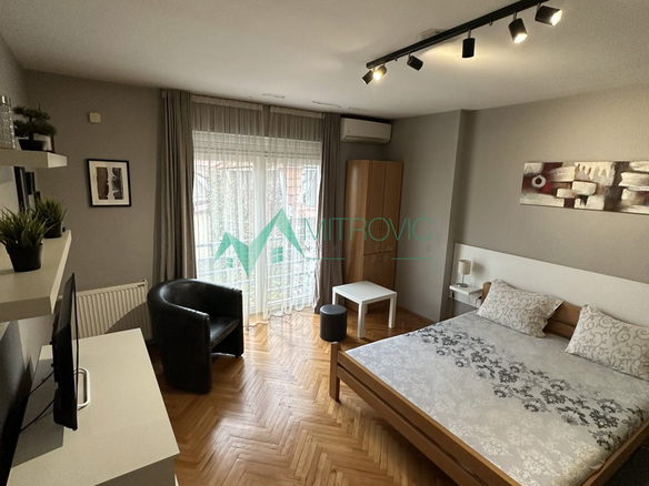 Stan Prodaja Novi Sad  25 m2