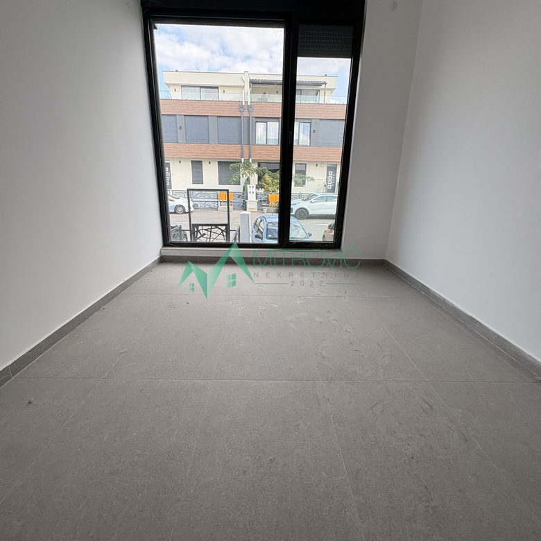 Stan Prodaja Novi Sad Čardak 154 m2