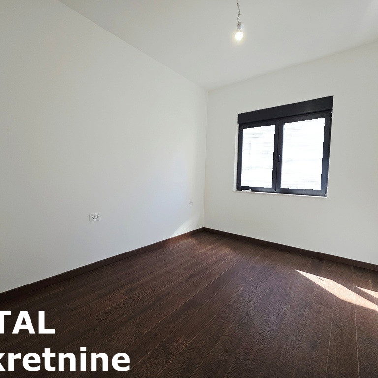 Petosoban stan na prodaju, Sremska Kamenica, Novi Sad, 154m², 346.500 €