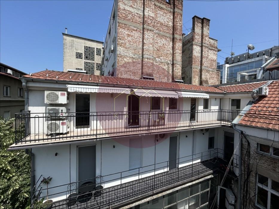 Četvorosoban stan na prodaju, Knez Mihailova, Beograd, 127m², 405.000 €