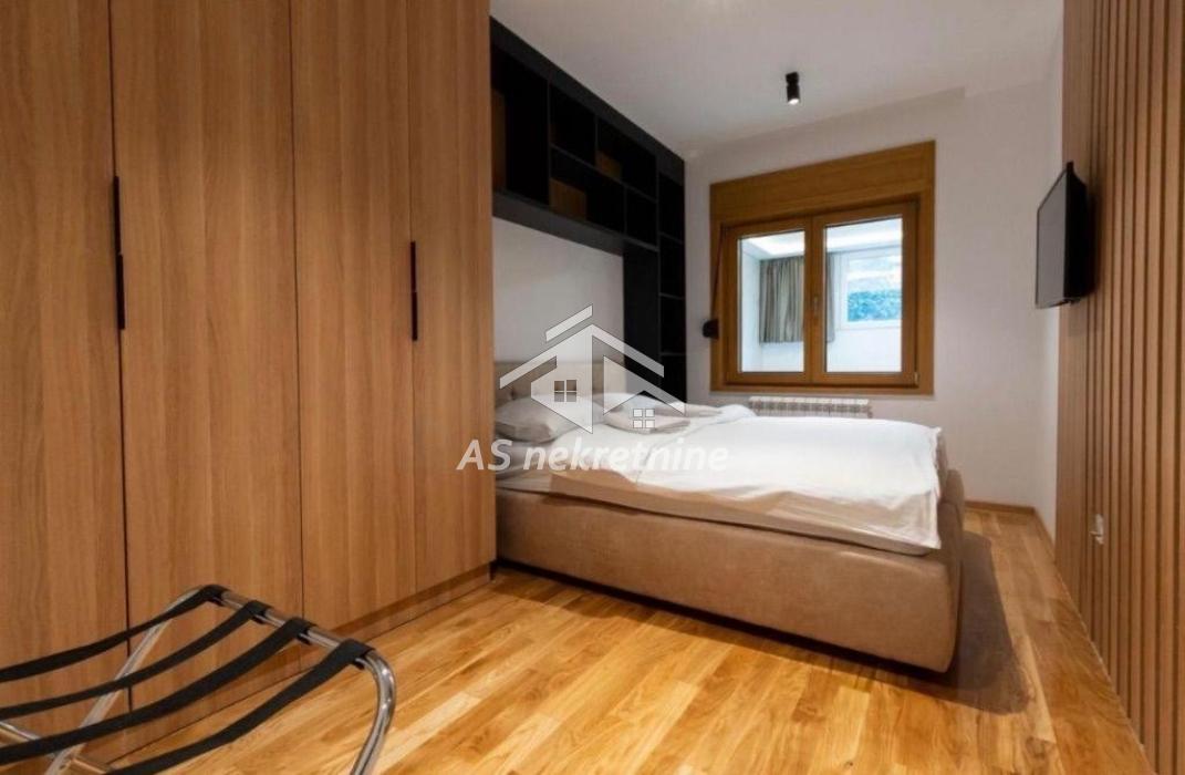 Dvosoban stan za izdavanje, Južni Bulevar, Beograd, 55m², 1.200 €/mes