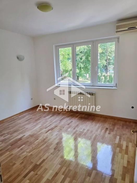 stanovi-izdavanje-4HYsSQNHfB Četvorosoban stan za izdavanje, Dedinje, Beograd, 104m², 1.500 €/mes
