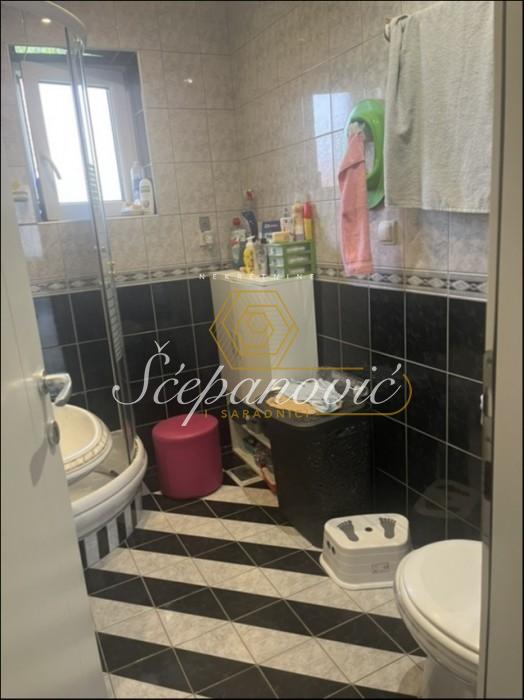 stanovi-izdavanje-4gWtPoYFeb Kuća na prodaju, Klisa, Novi Sad, 188m², 250.000 €