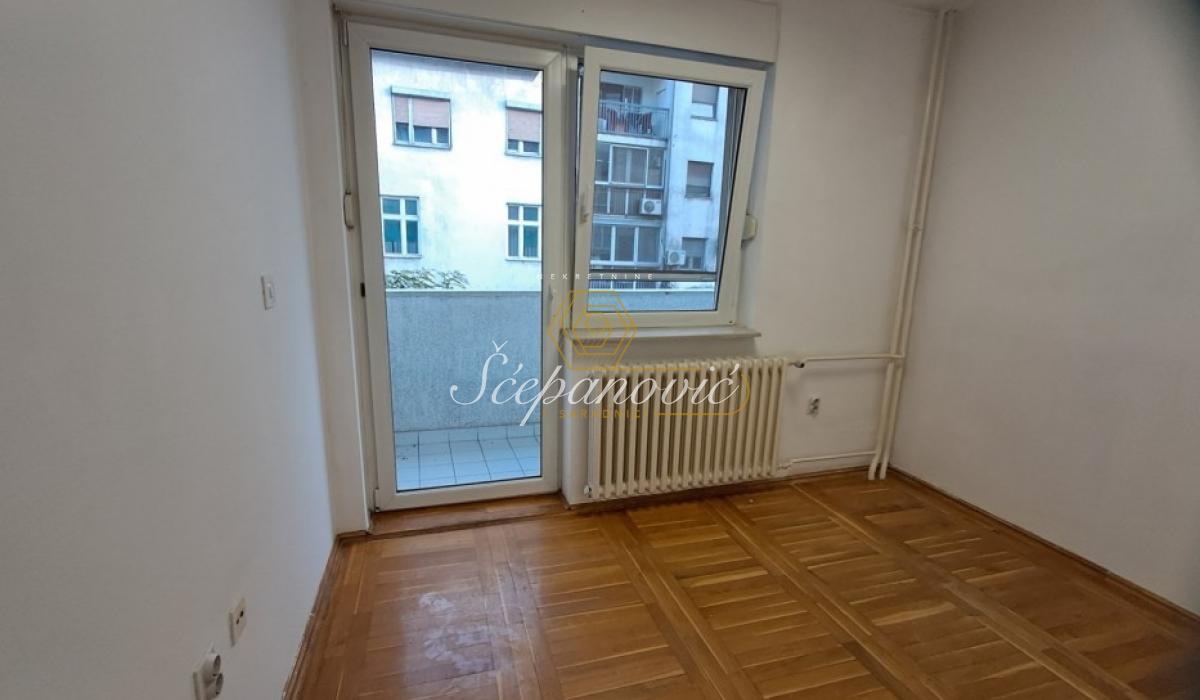Stan Prodaja Novi Sad  96 m2