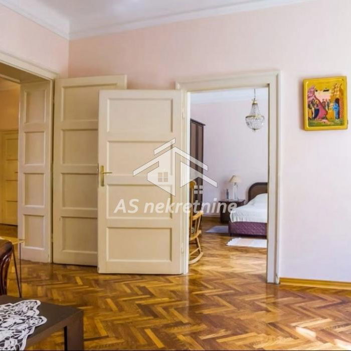 Stan Izdavanje Beograd Skadarlija 65 m2