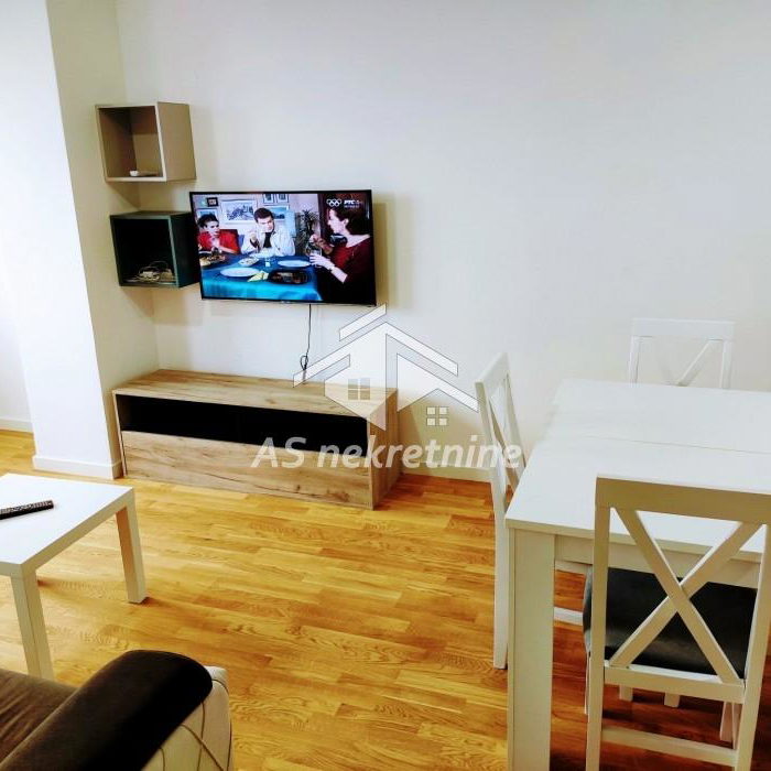 Stan Izdavanje Beograd Konjarnik (voždovački Deo) 41 m2