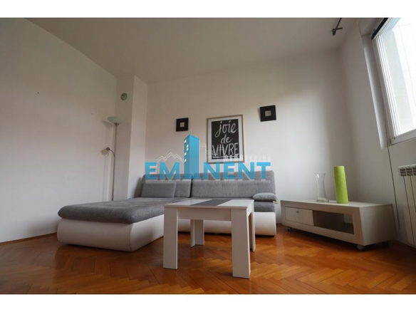 Stan Izdavanje Beograd Dorćol 63 m2