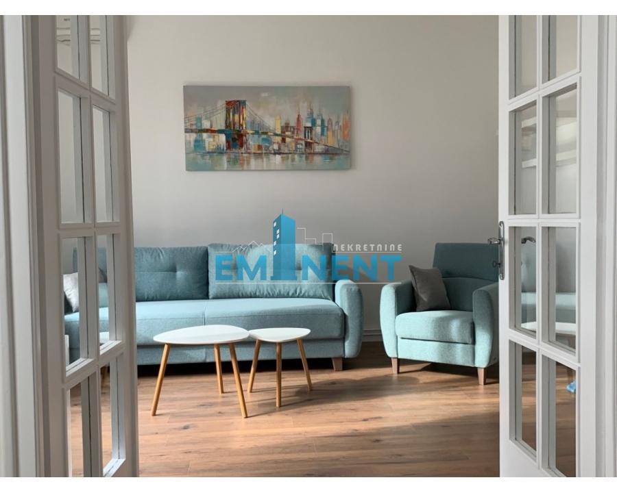Dvosoban stan za izdavanje, Cvetni Trg, Beograd, 56m², 850 €/mes