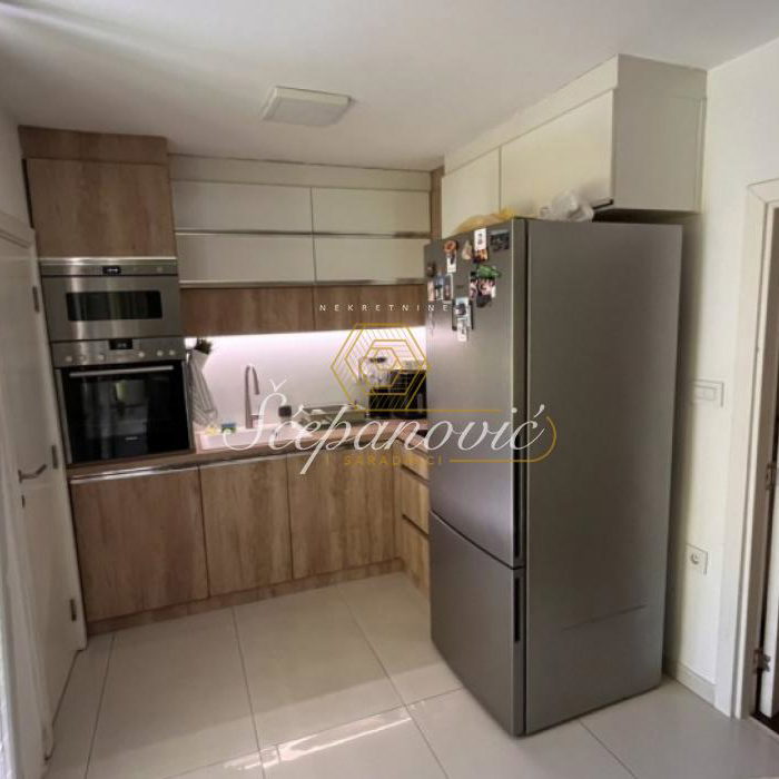 Stan Prodaja Novi Sad  71 m2