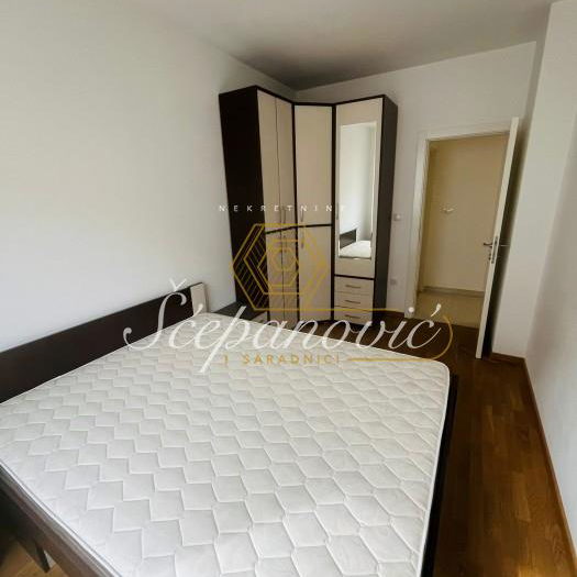 Stan Prodaja Novi Sad  56 m2