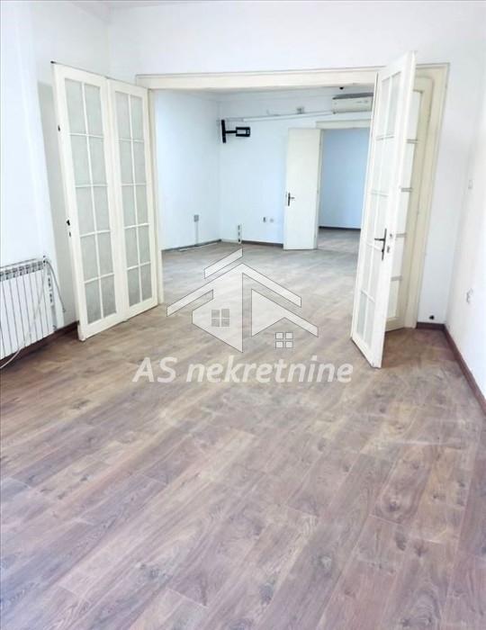 Stan Izdavanje Beograd Zeleni Venac 107 m2