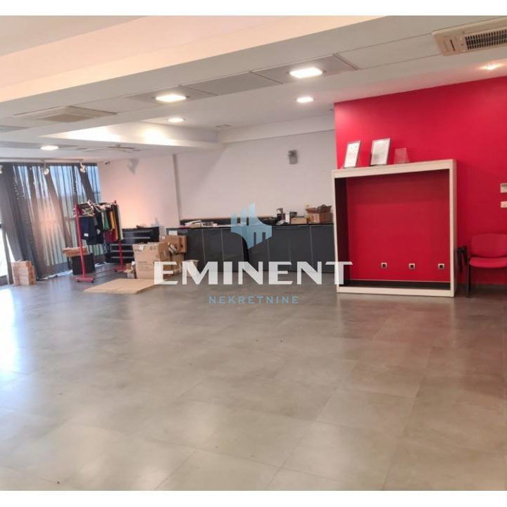 Lokal za izdavanje, Zemun Polje, Beograd, 2776m², 19.000 €/mes