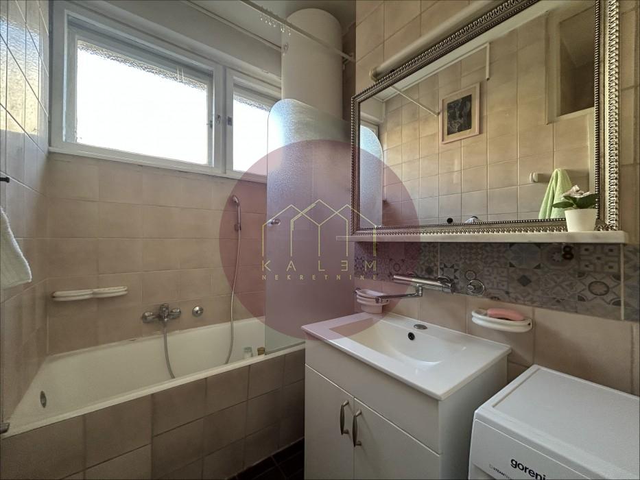 Dvosoban stan na prodaju, Kalenić Pijaca, Beograd, 61m², 297.000 €