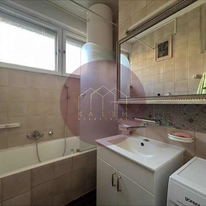 Dvosoban stan na prodaju, Kalenić Pijaca, Beograd, 61m², 297.000 €