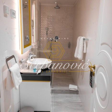 Lokal za izdavanje, Centar, Novi Sad, 1227m², 23.000 €/mes