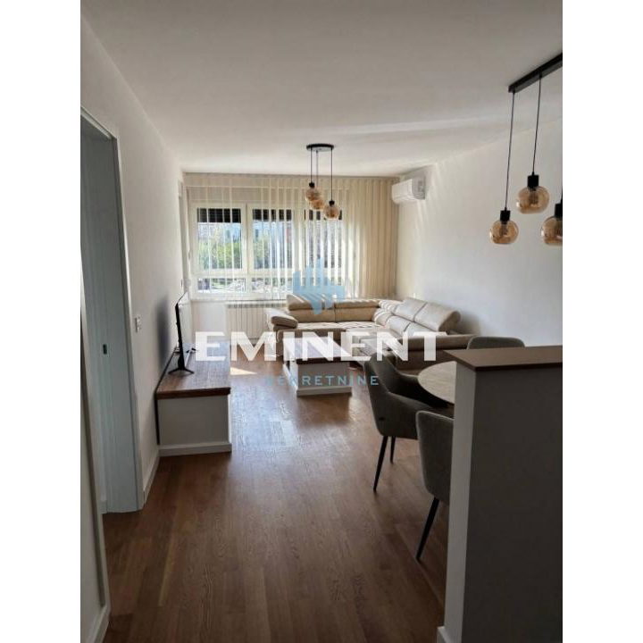 Stan Izdavanje Beograd Gornji Grad 45 m2