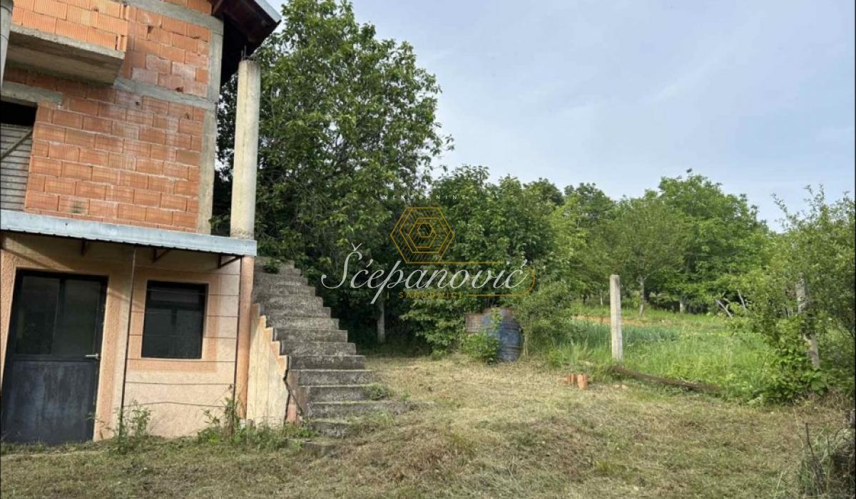 Kuća Prodaja Irig  140 m2