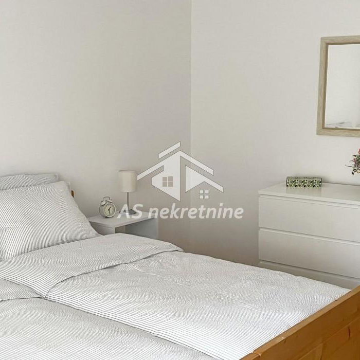 Dvosoban stan za izdavanje, Kalenić Pijaca, Beograd, 67m², 900 €/mes