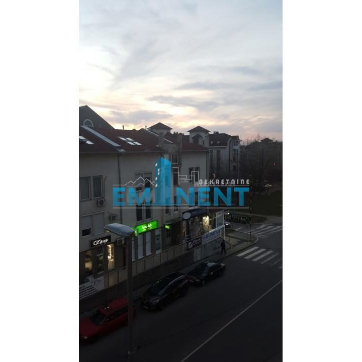 Dvosoban stan na prodaju, Filmski Grad, Beograd, 49m², 132.300 €