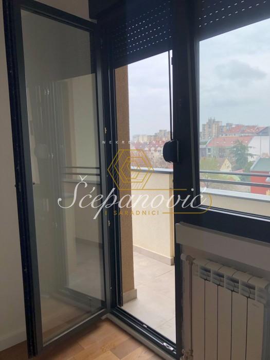 stanovi-izdavanje-IpONssu9XL Trosoban stan na prodaju, Grbavica, Novi Sad, 70m², 210.000 €
