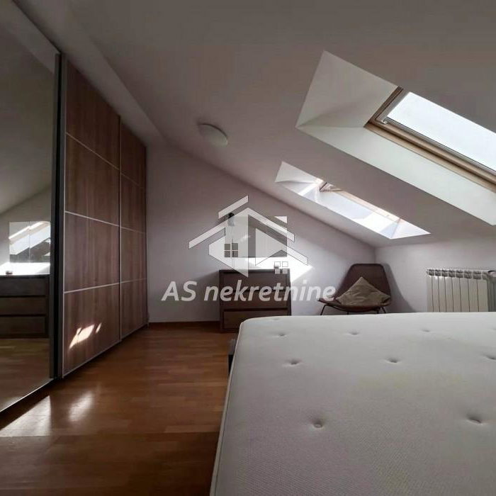 Trosoban stan za izdavanje, Čubura, Beograd, 87m², 1.400 €/mes