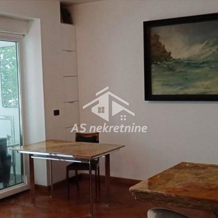 Stan Izdavanje Beograd Skupština 67 m2