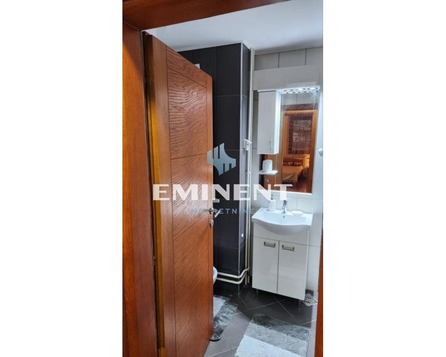 Trosoban stan za izdavanje, Južni Bulevar, Beograd, 64m², 1.000 €/mes