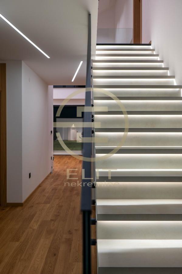 Kuća na prodaju, Veternik, Novi Sad, 143m², 510.000 €