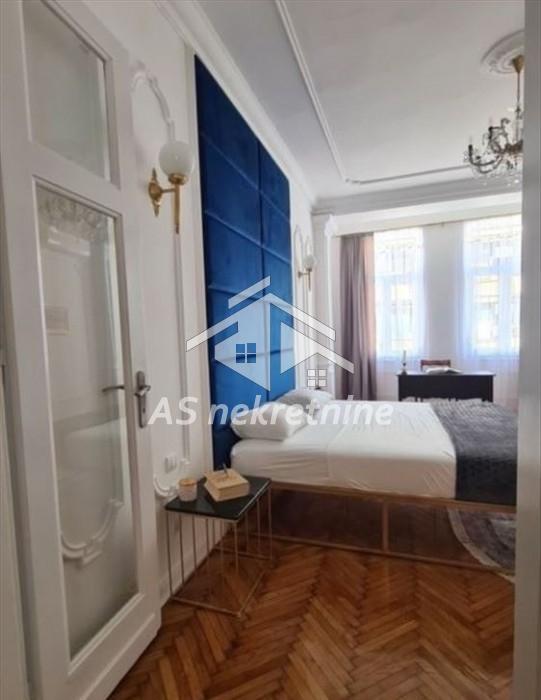 Trosoban stan za izdavanje, Ekonomski Fakultet, Beograd, 94m², 1.400 €/mes
