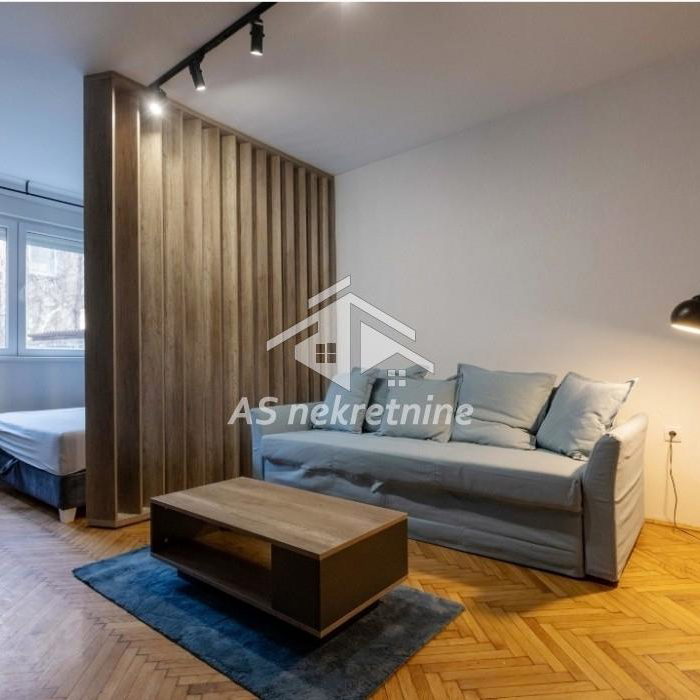 Stan Izdavanje Beograd Trg Republike 38 m2
