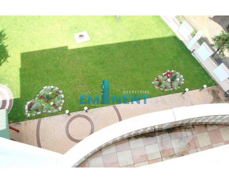 stanovi-izdavanje-UPj2GW1MEg Višesoban stan za izdavanje, Dedinje, Beograd, 300m², 2.500 €/mes
